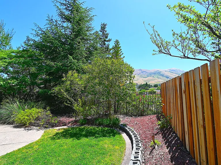 44144 Ibero Way — Photo 7