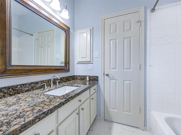 13211 Dusty Grove Ln — Photo 29