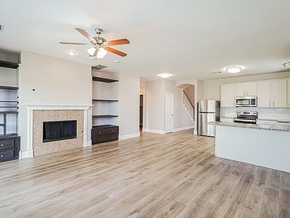 5th image of 5621 Starwood Ct