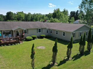 7124 Baker Rd, Lexington, MI 48450