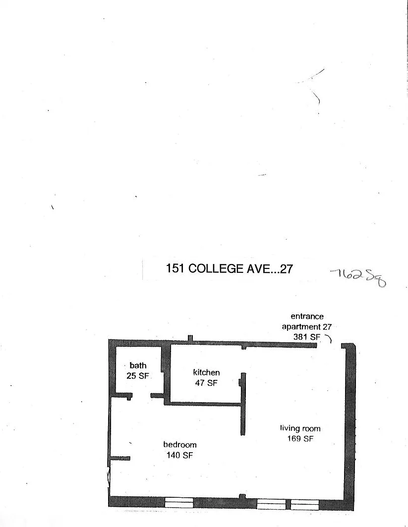 1 Bedroom, 1 Bath Apartment — Photo 4