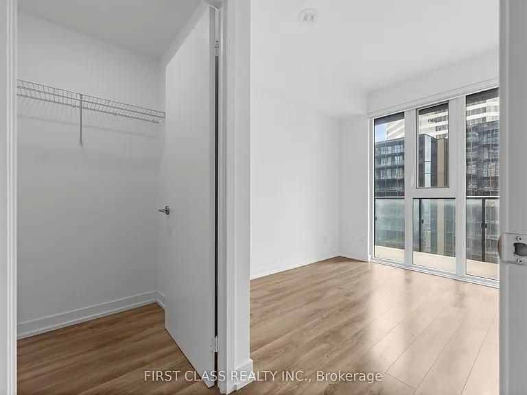 20 Edward St #1309 — Photo 14