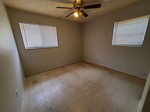 3rd image of 3755 Marion St Unit A & B