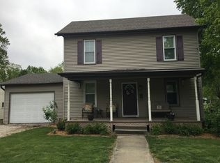 325 S Locust St, Tremont, IL 61568