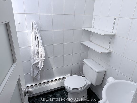 5th image of 611 Danforth Ave APT 2