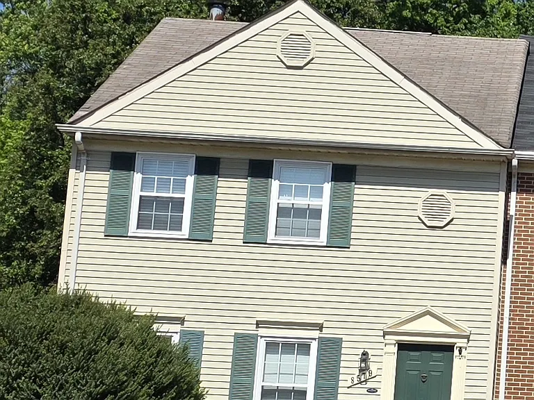 8579 Burlington Ct — Photo 15