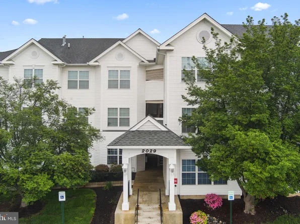 2029 Windsong Dr, Hagerstown, MD 21740
