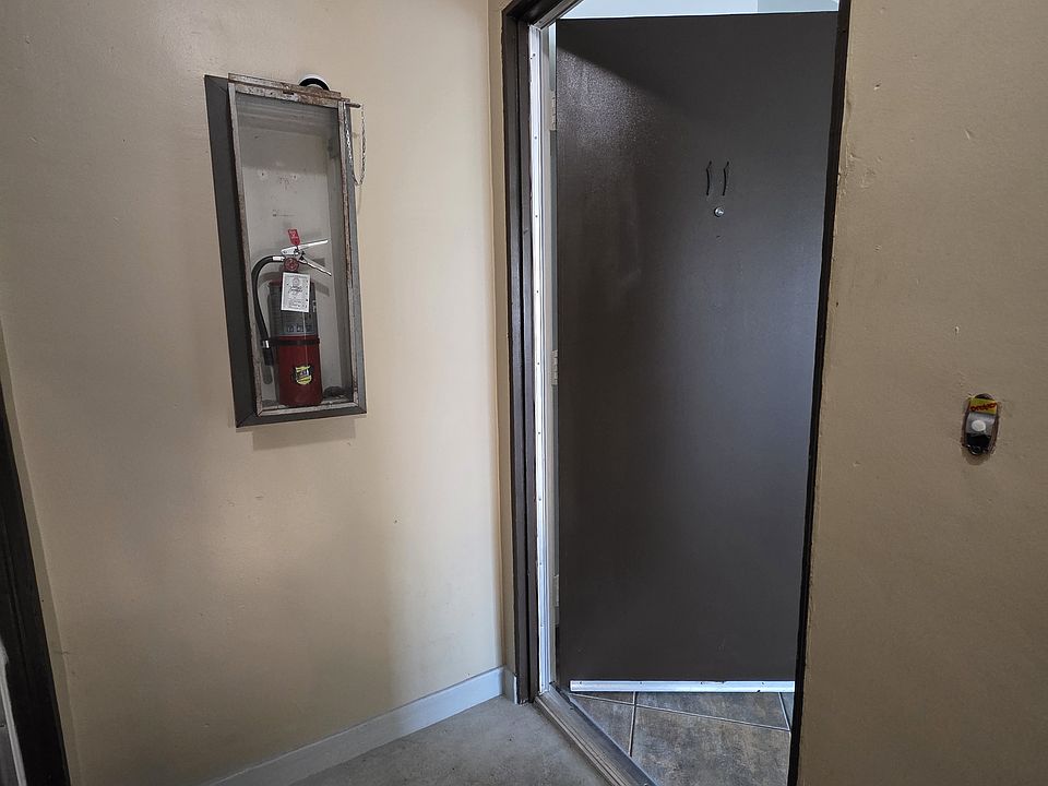 1st image of 5620 Ash St APT 11