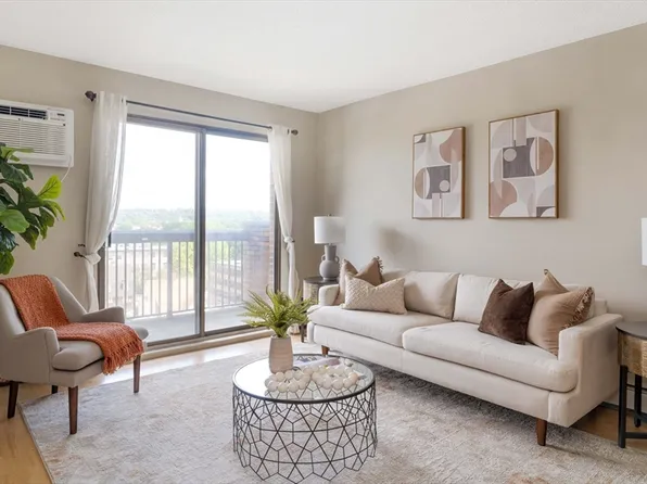 10 Williams St APT 78, Watertown, MA 02472