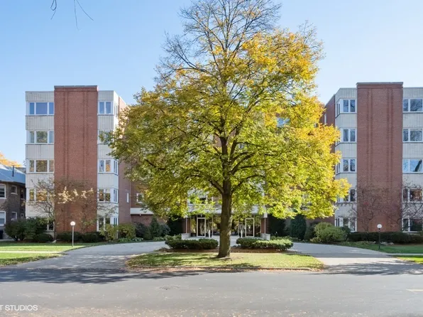 2033 Sherman Ave APT 304, Evanston, IL 60201