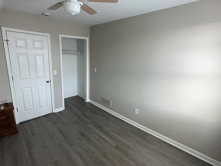 2433 Pulaski St #2 — Photo 5