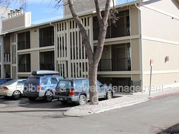 2nd image of 1209 W Plum St