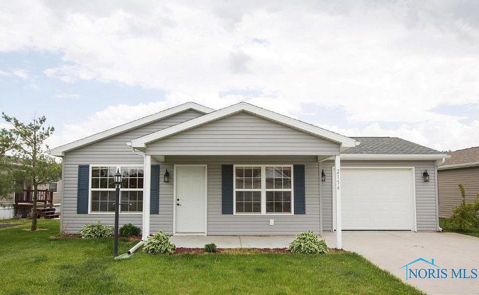 1st image of 2154 Redbud Ln