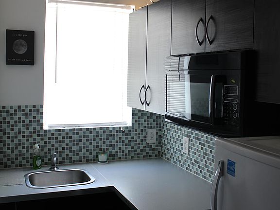 3rd image of 820 Meridian Ave APT 109