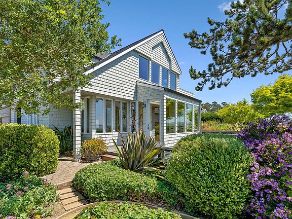 5th image of 100 Hollister Ave