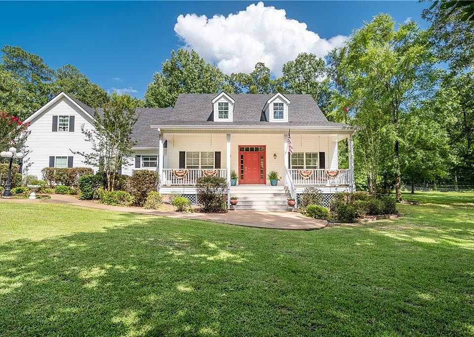1st image of 1299 Lake Dr