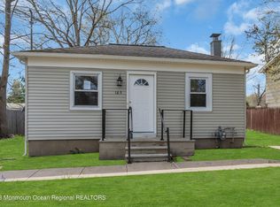 165 W 6th St, Howell, NJ 07731