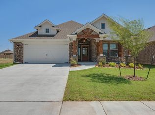 14 Ivory Dr, Yukon, OK 73099