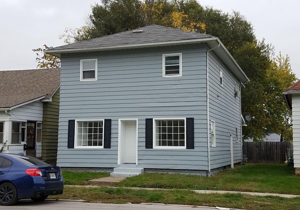 1st image of 2327 N 13th St