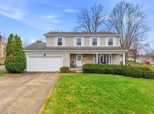 3320 Butternut Dr, Barberton, OH 44203