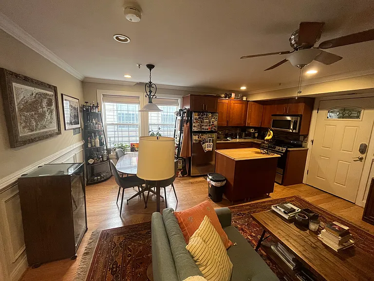 754 Park Rd NW #1 — Photo 3