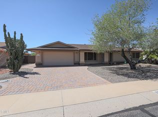 10517 W Concho Cir, Sun City, AZ 85373