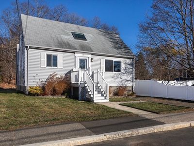 37 Baldwin Rd, Marblehead, MA, 01945