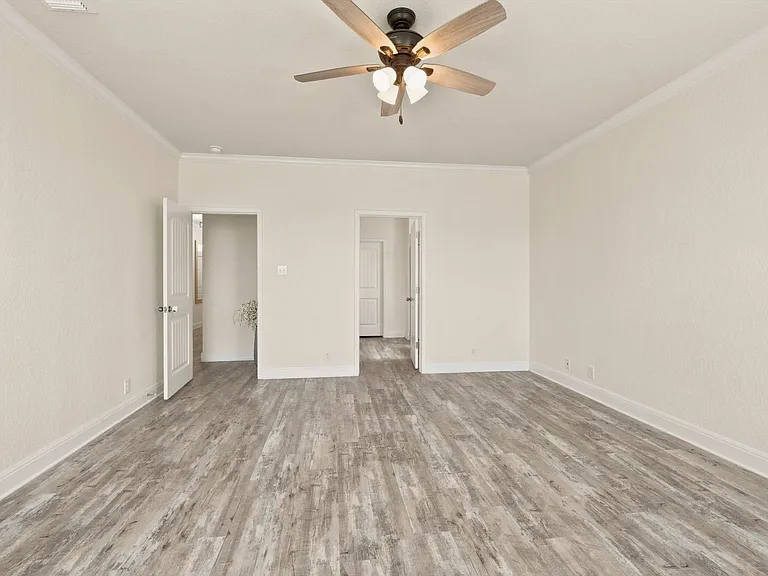 8828 Chavez Path — Photo 13