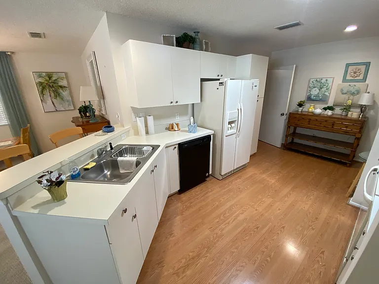 1672 Duran Dr — Photo 8