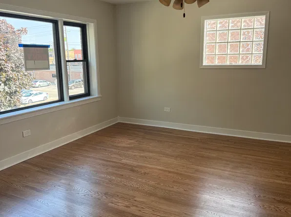 2122 Euclid Ave #2, Berwyn, IL 60402