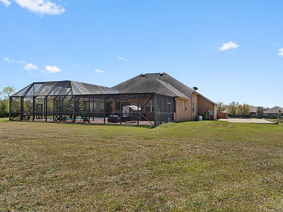 5th image of 6774 Quintette Rd