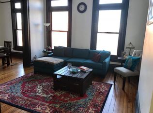 1629 W Grand Ave APT 3, Chicago, IL 60622