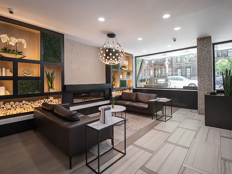 420 E 80th St — Photo 12