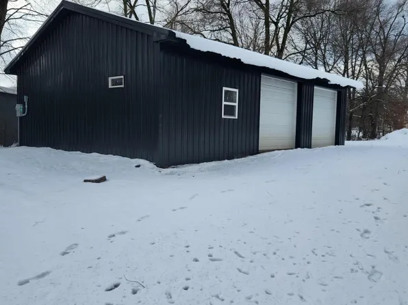 511 Vincent St, Belding, MI 48809