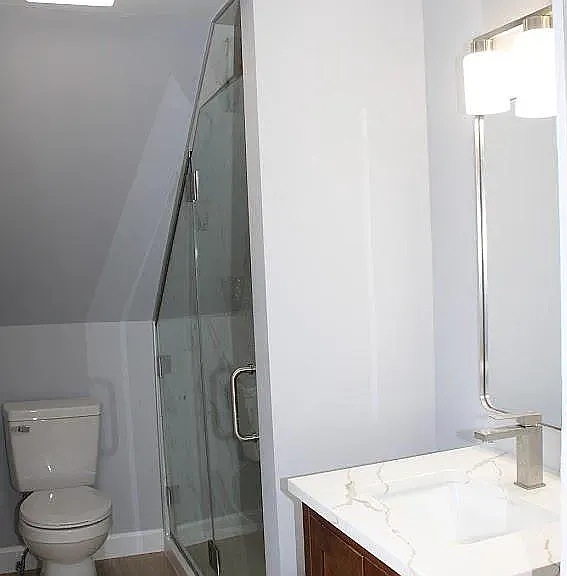 28 Ridgley St — Photo 6