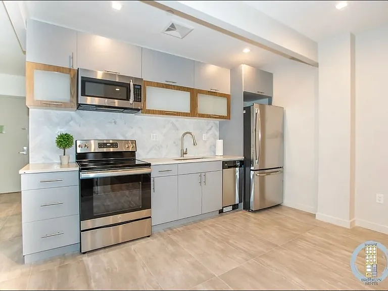 1332 Bergen St #1 — Photo 1
