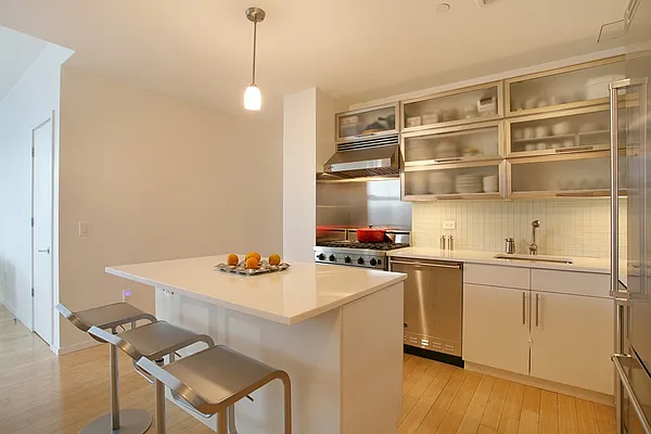 Sold by Corcoran | media 14