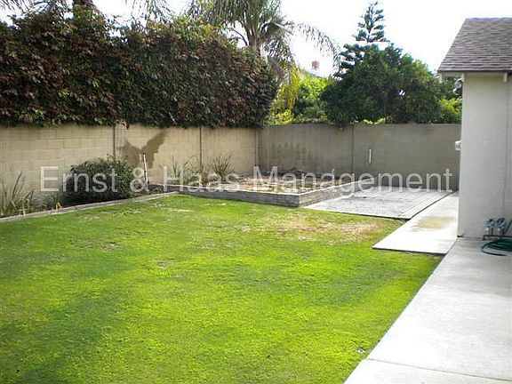 5th image of 9421 England Ave