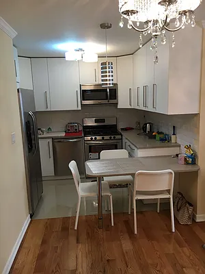 Sold by Timeless Realty Corp | media 2