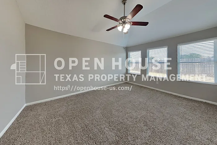 29309 Forest Floor Ln — Photo 10