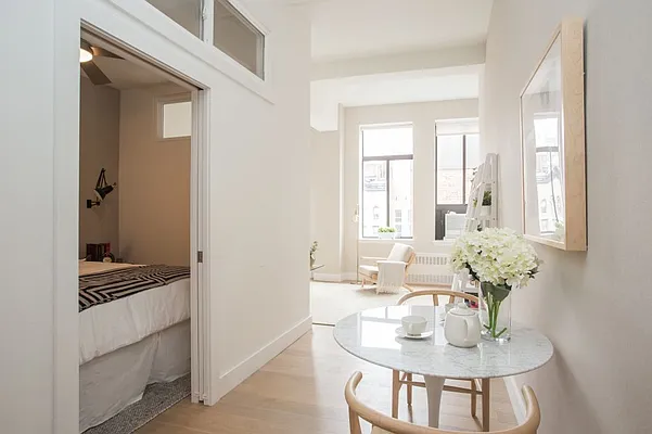 Rented by MNS | media 5