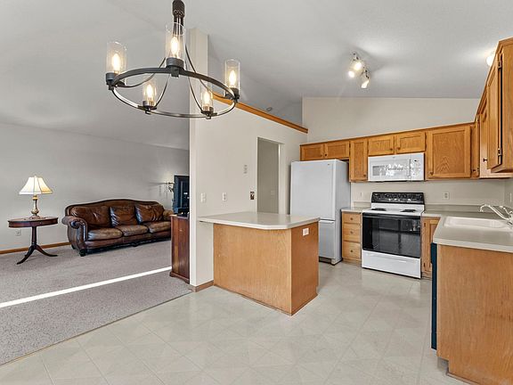 3rd image of 6110 262nd St
