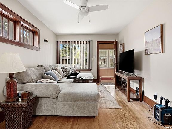 5th image of 1555 Retallack STREET