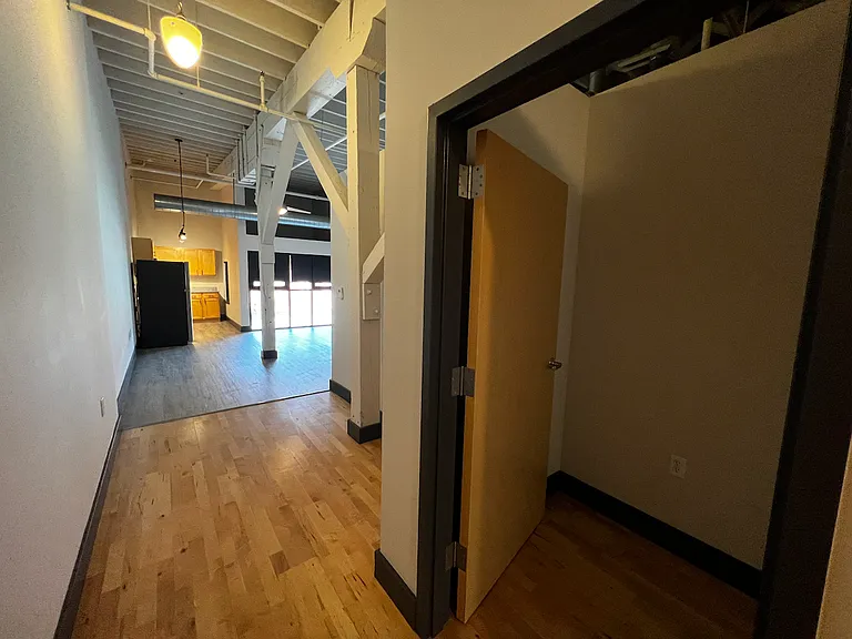 Station House | Near The Loop — Photo 33