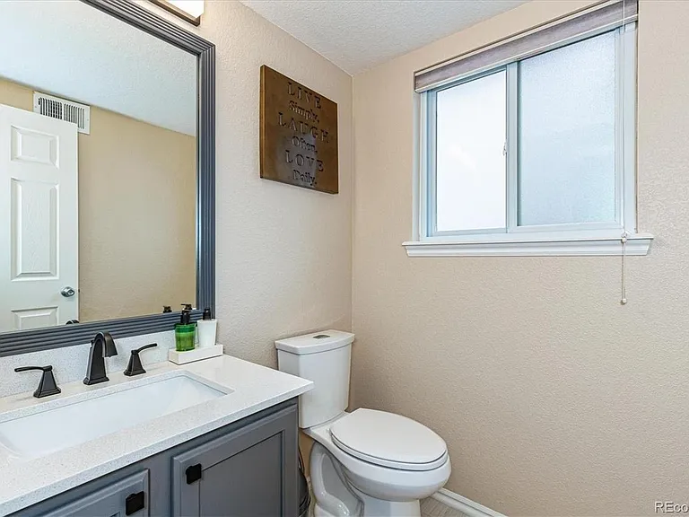 S Bahama Cir — Photo 8