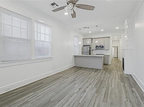 3rd image of 2627 Orleans Ave