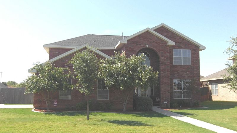 1st image of 5813 Lyndhurst Dr