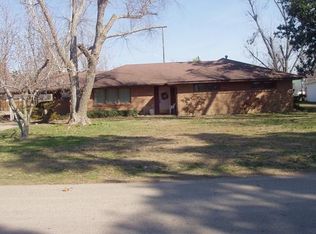 404 Elm St, Malden, MO 63863
