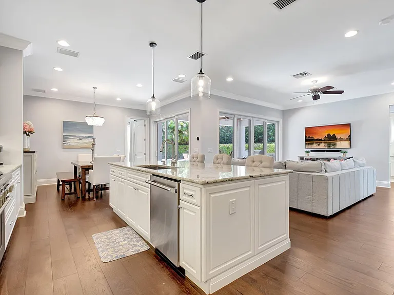 1507 Pine Ln — Photo 10