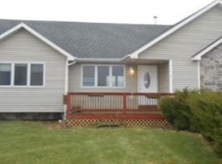 196 E 418 S, Valparaiso, IN 46383